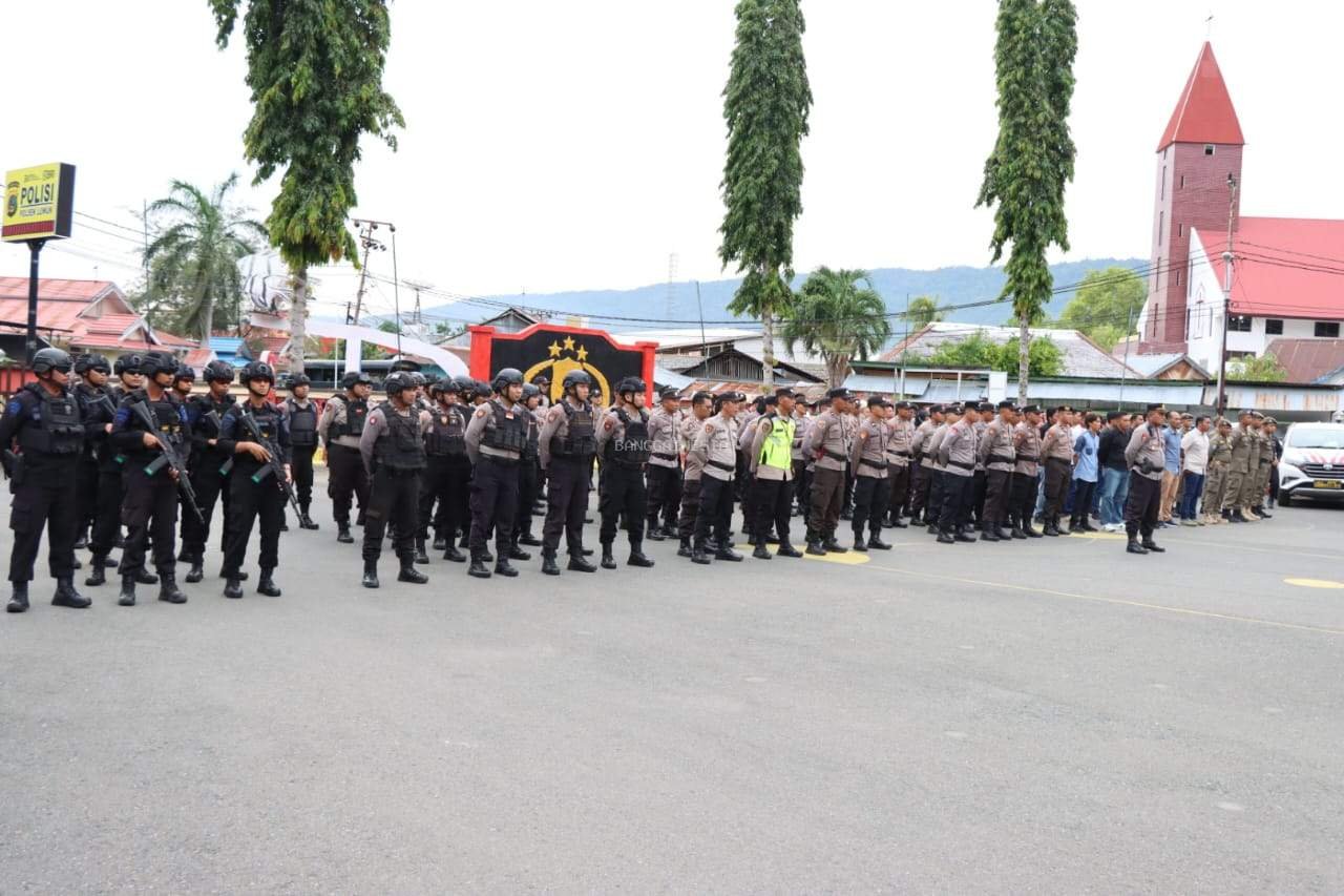 Ratusan Personel Gabungan Dikerahkan Mengamankan Malam Pergantian Tahun di Luwuk