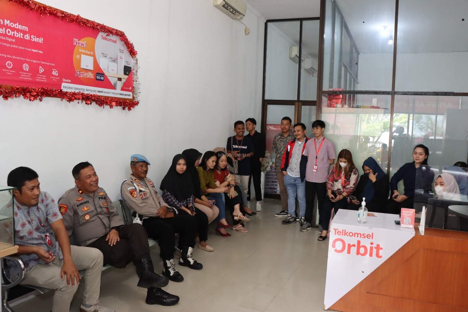 Jumat Curhat, Wakapolres Banggai Dengarkan Keluhan Masyarakat