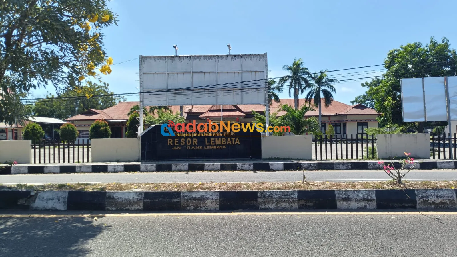 Pengusaha Hiburan Malam Ditangkap Saat Penyeberangan Boleng-Waijarang, Diduga Terkait Kasus Narkoba dan Pekerjakan Anak di Bawah Umur
