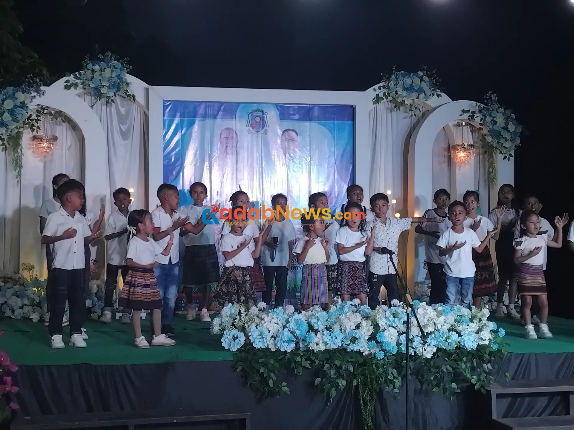 OMK dan Sekami Paroki St. Maria Baneux Ramaikan Acara Temu Pisah Pastor Paroki Baneux