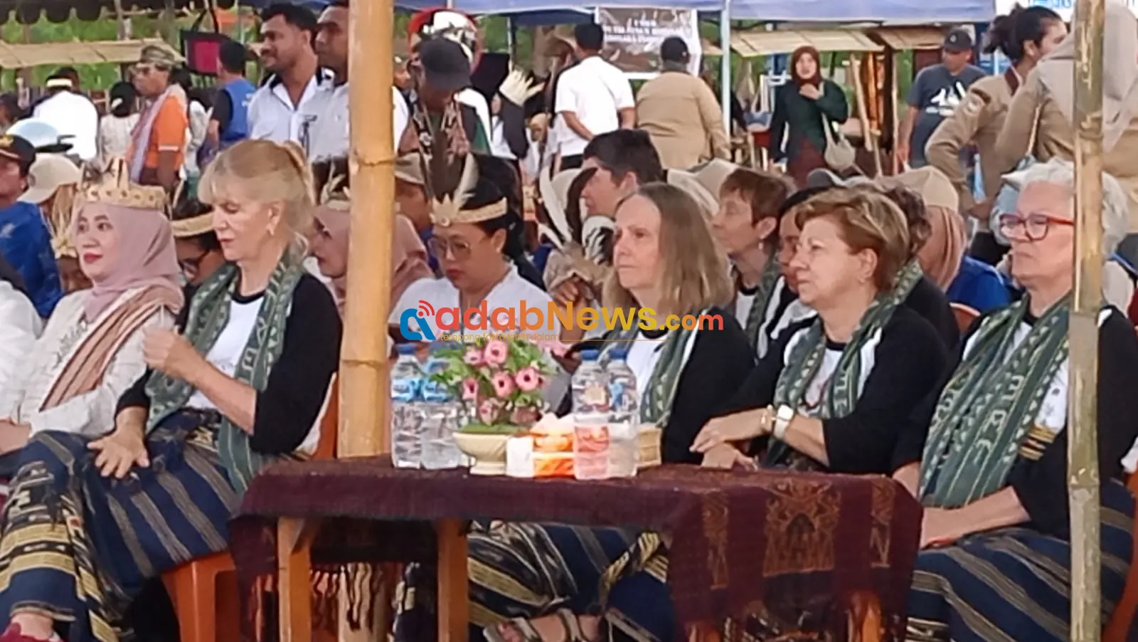 Wisatawan Mancanegara Jelajahi Desa Wisata Lembata pada Hari Kedua Festival Internasional Lamaholot 2026